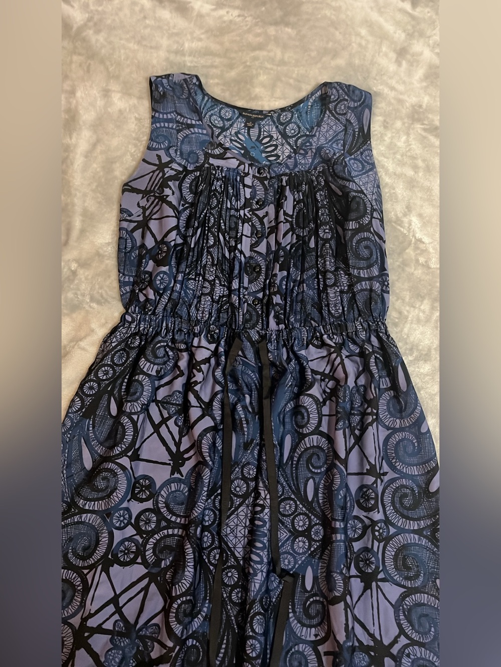 Banana Republic Womens Blue Paisley Print Pintuck Sleeveless Midi Dress Size 12 - Picture 3 of 6